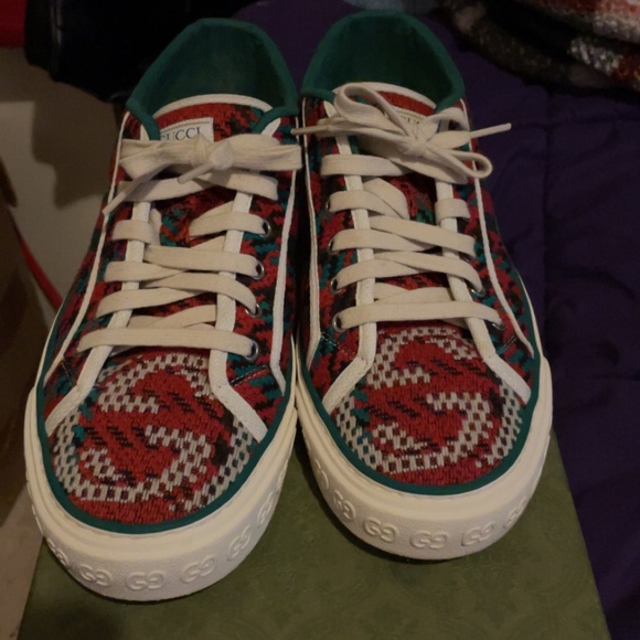 Gucci Tennis - Picture 1 of 3